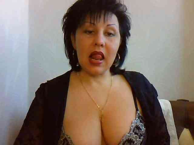 WetPussy-SxS webcam