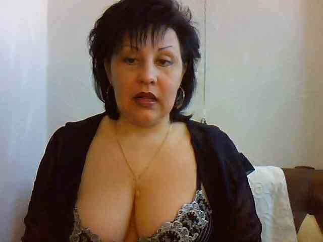 SweetPussyZvZ webcam