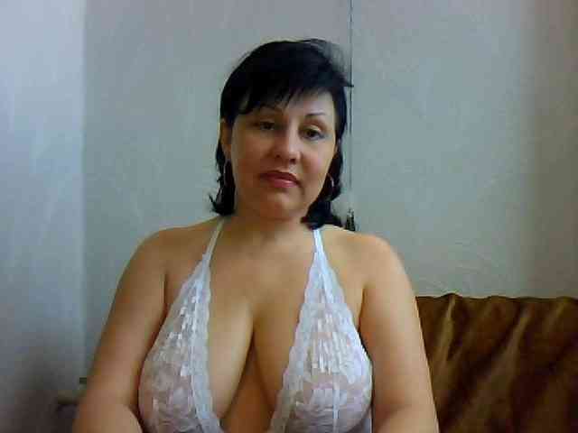 ChokoPiss-69 webcam