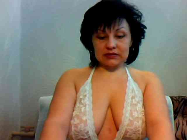 ChokoPiss-69 webcam