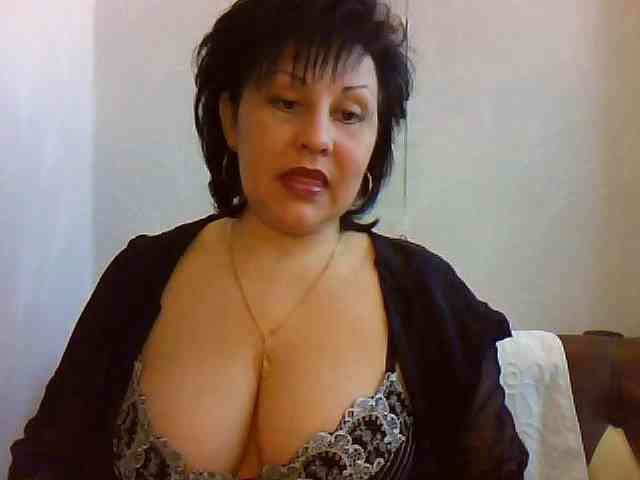 ShokoladPusss-XxX webcam