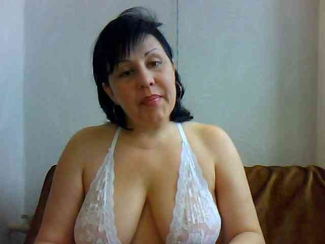 SweetPussyZvZ webcam