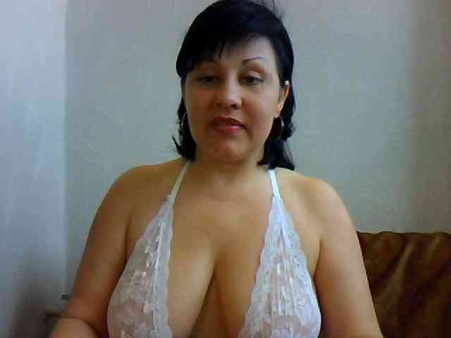 ChokoPiss-69 webcam
