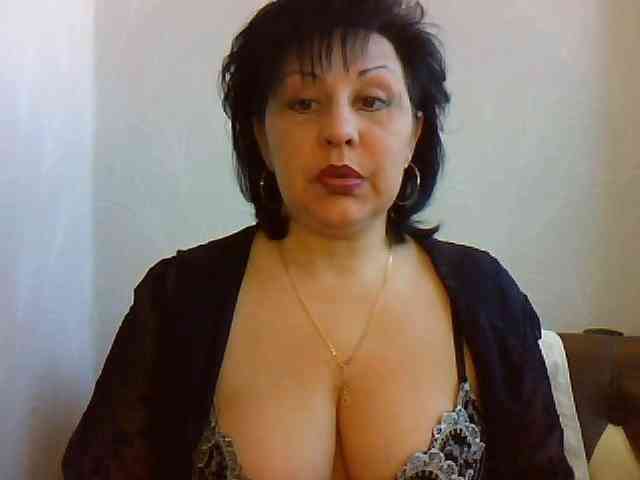 ShokoladPusss-XxX webcam
