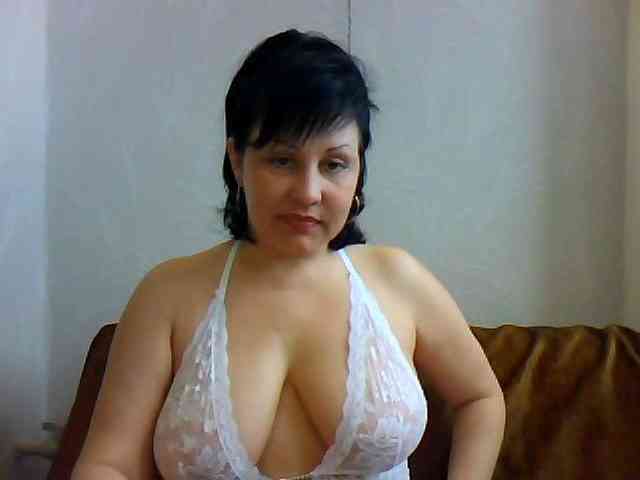 ChokoPiss-69 webcam