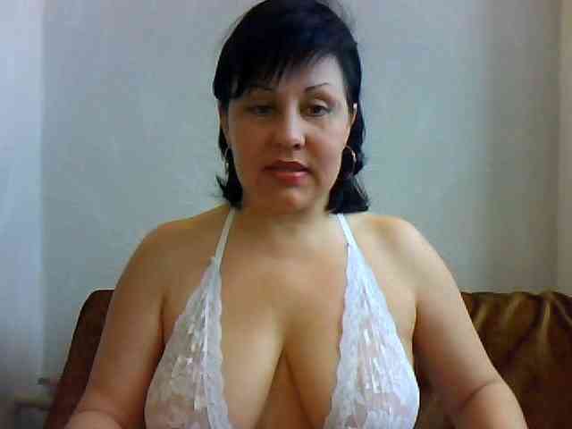 SweetPussyZvZ webcam