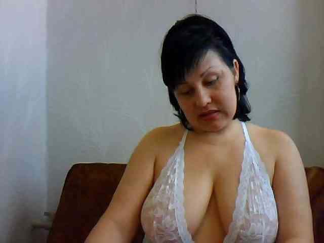 ChokoPiss-69 webcam