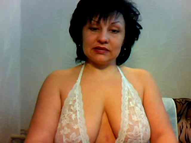 ChokoPiss-69 webcam