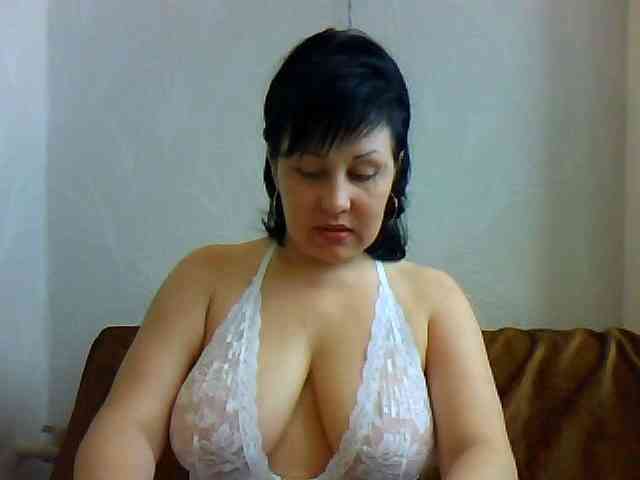 SweetPussyZvZ webcam