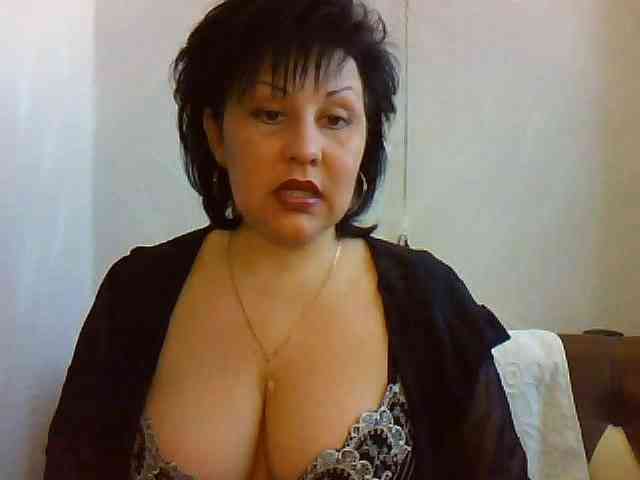 ChokoPiss-69 webcam