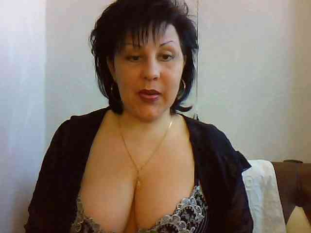 SweetPussyZvZ webcam