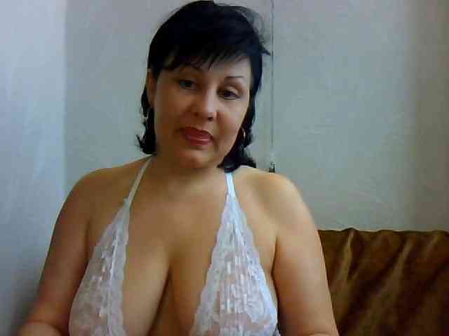 ShokoladPusss-XxX webcam