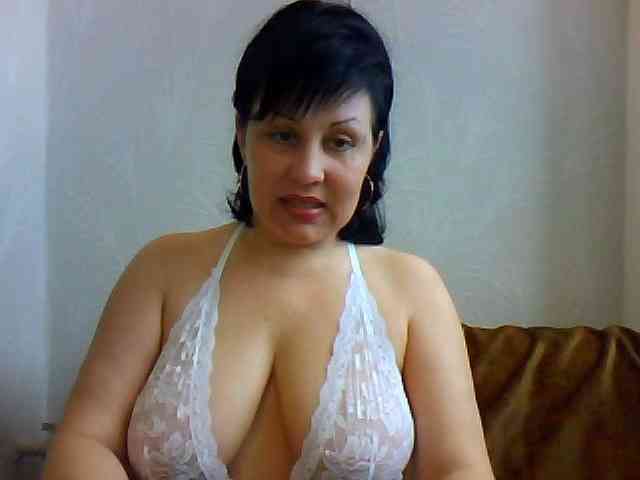 ChokoPiss-69 webcam
