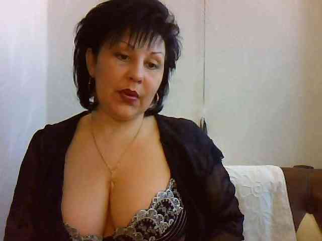 ChokoPiss-69 webcam