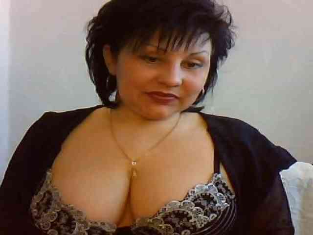 WetPussy-SxS webcam