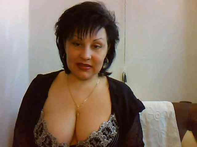 ChokoPiss-69 webcam