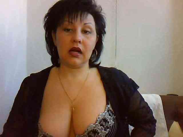 ShokoladPusss-XxX webcam
