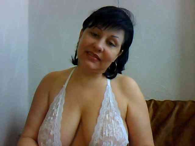 ChokoPiss-69 webcam