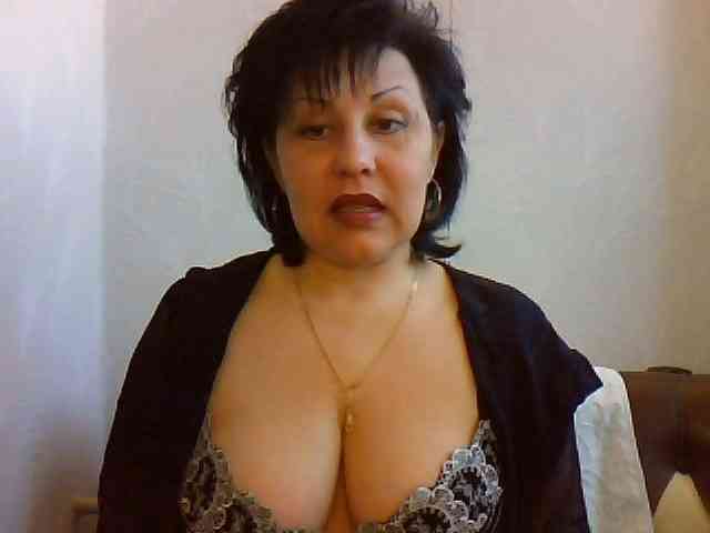 ChokoPiss-69 webcam