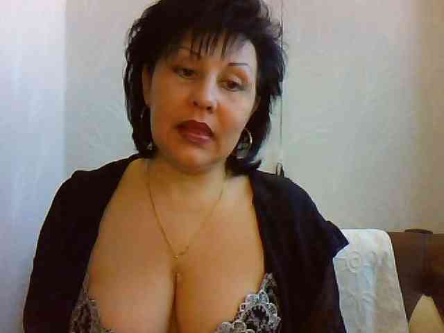 ChokoPiss-69 webcam