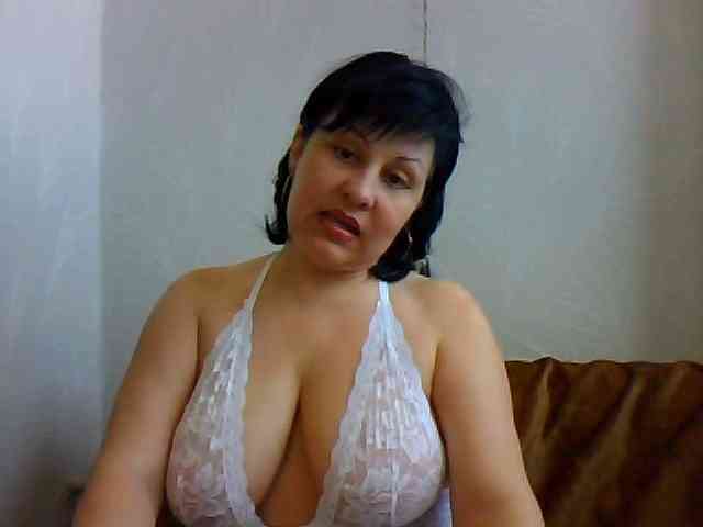 ChokoPiss-69 webcam