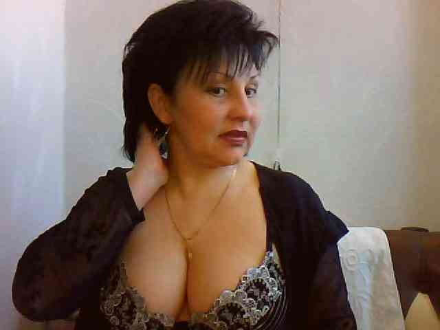 SweetPussyZvZ webcam