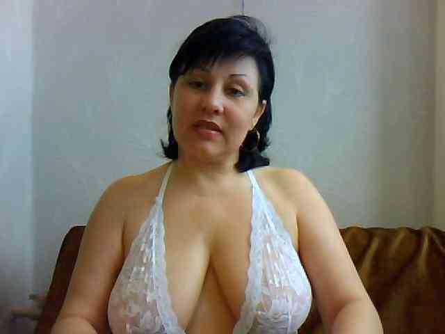 ChokoPiss-69 webcam