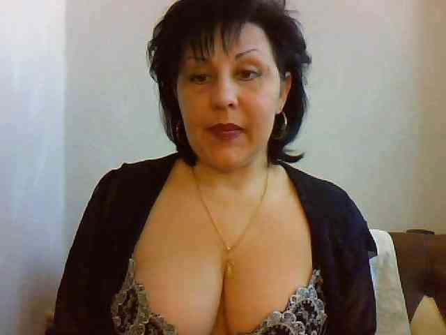 ShokoladPusss-XxX webcam