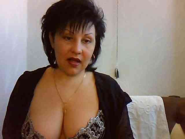 ShokoladPusss-XxX webcam