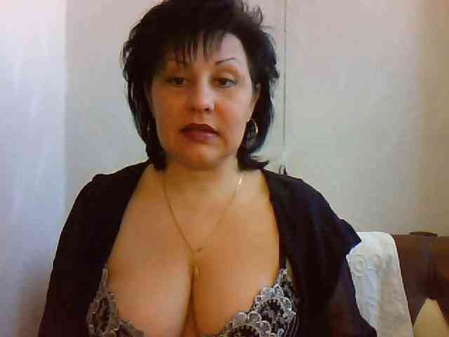 SweetPussyZvZ webcam