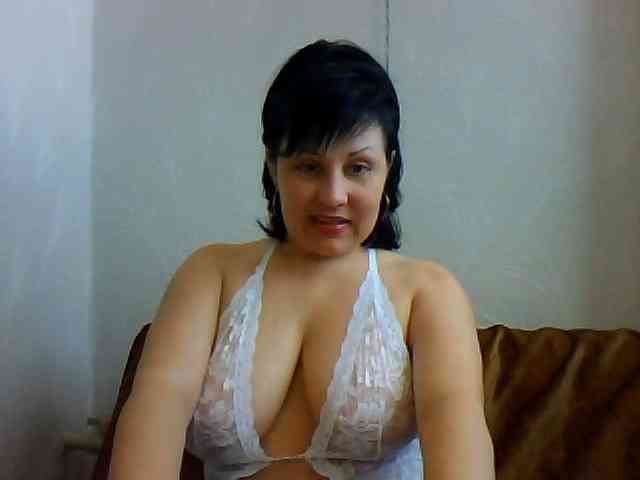 ShokoladPusss-XxX webcam