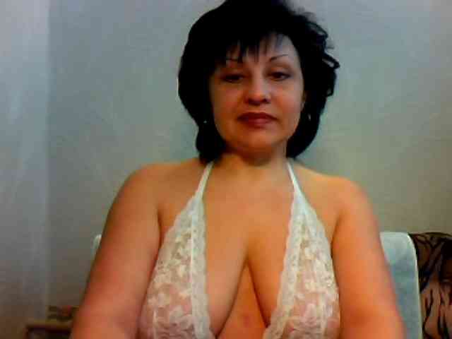 SweetPussyZvZ webcam