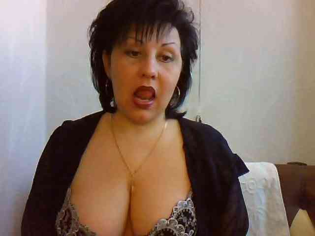 SweetPussyZvZ webcam