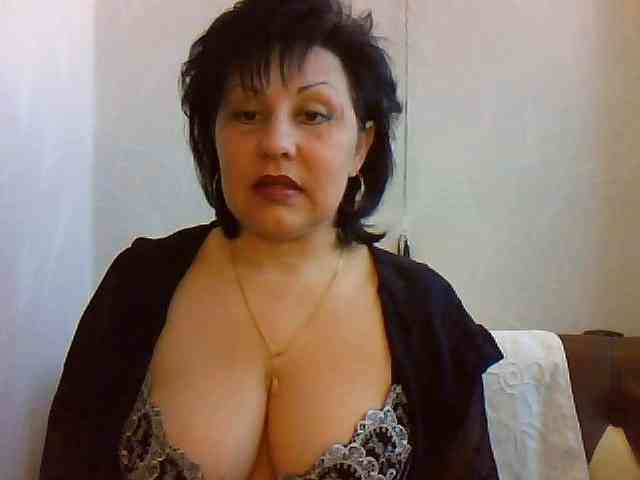 ShokoladPusss-XxX webcam