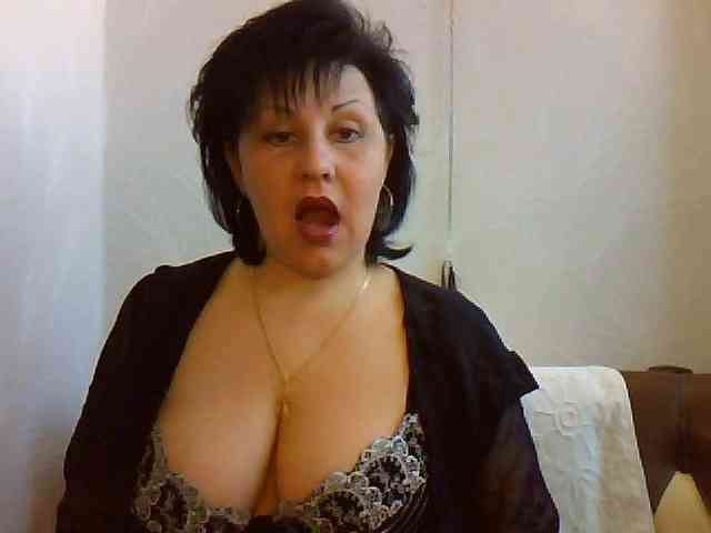 SweetPussyZvZ webcam