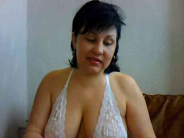 ShokoladPusss-XxX webcam