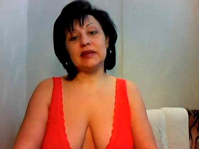 ChokoPiss-69 webcam