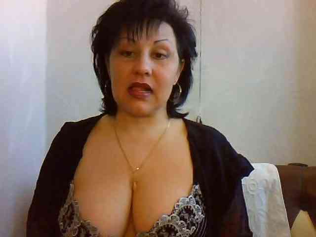 ChokoPiss-69 webcam