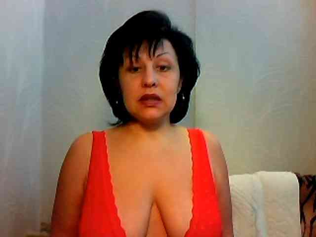 ChokoPiss-69 webcam