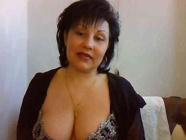 ShokoladPusss-XxX webcam