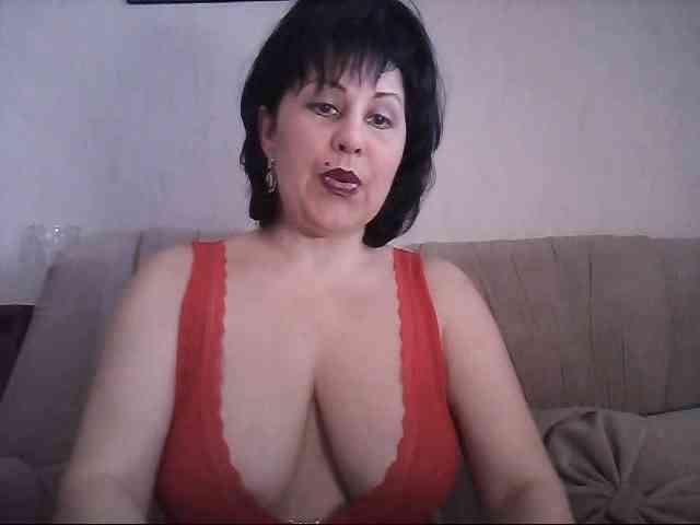 ChokoPiss-69 webcam