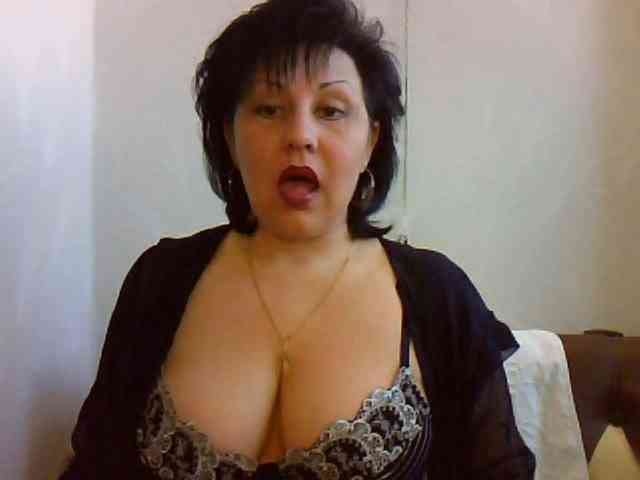 WetPussy-SxS webcam