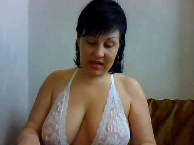 LoveMyAss-ZvZ webcam