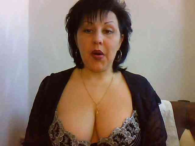 ChokoPiss-69 webcam