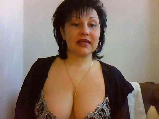 ShokoladPusss-XxX webcam