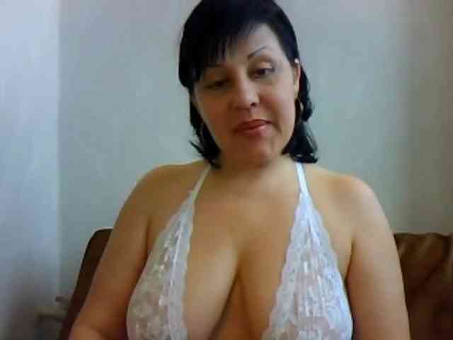 LoveMyAss-ZvZ webcam