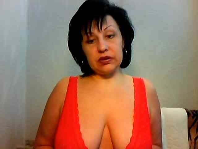 ChokoPiss-69 webcam