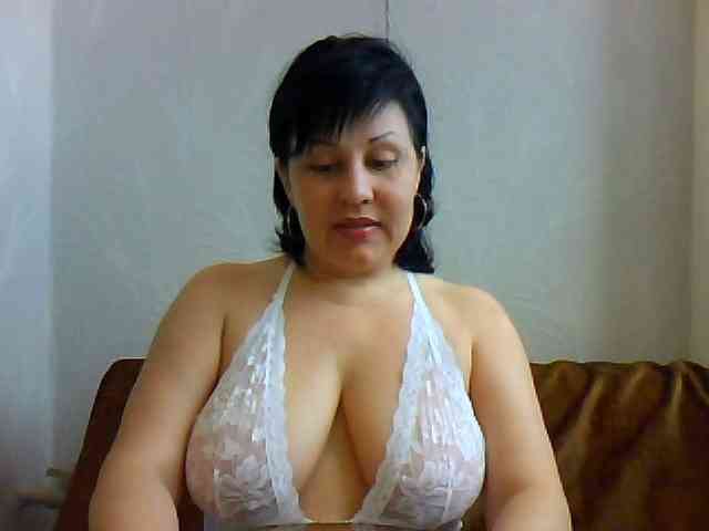 SweetPussyZvZ webcam