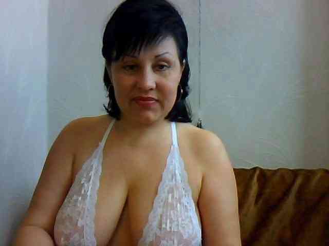 ChokoPiss-69 webcam