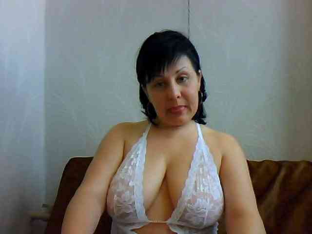 SweetPussyZvZ webcam